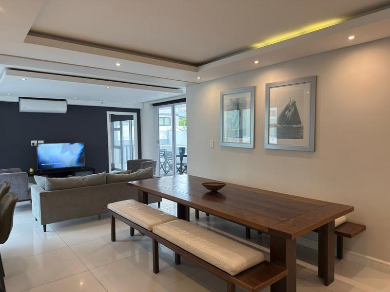 3 Bedroom Property for Sale in Sea Point Western Cape